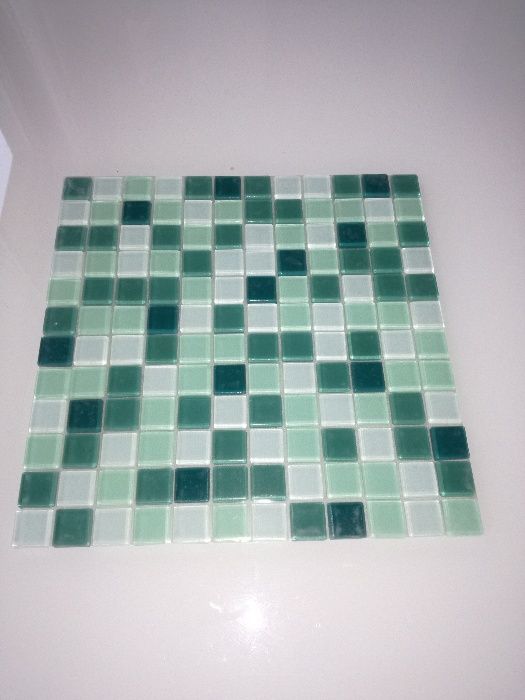 Niepowtarzalna szklana mozaika GLASSPOINT - KRZEMIEŃ 2.5 x 2.5 cm