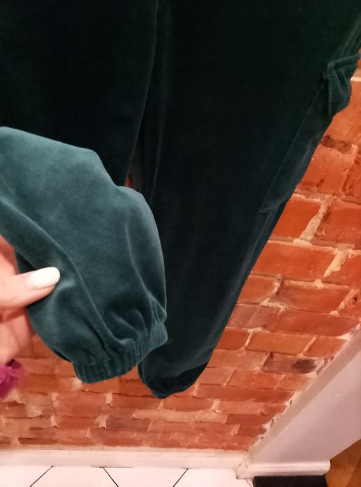 Spodnie welur damskie