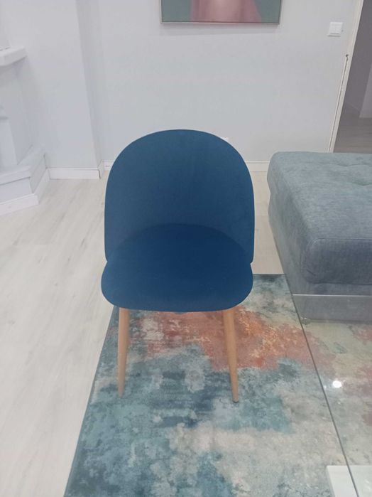 Cadeiras novas da klum