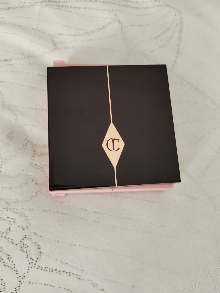 Paletka cieni Charlotte Tilbury Pillow Talk