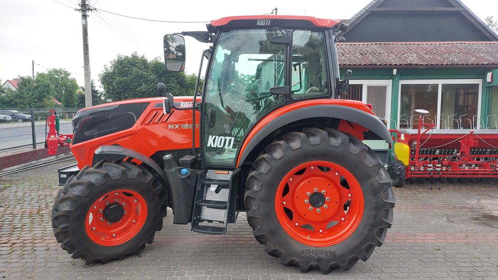 Ciagnik KIOTI HX1201 PX 127 KM
