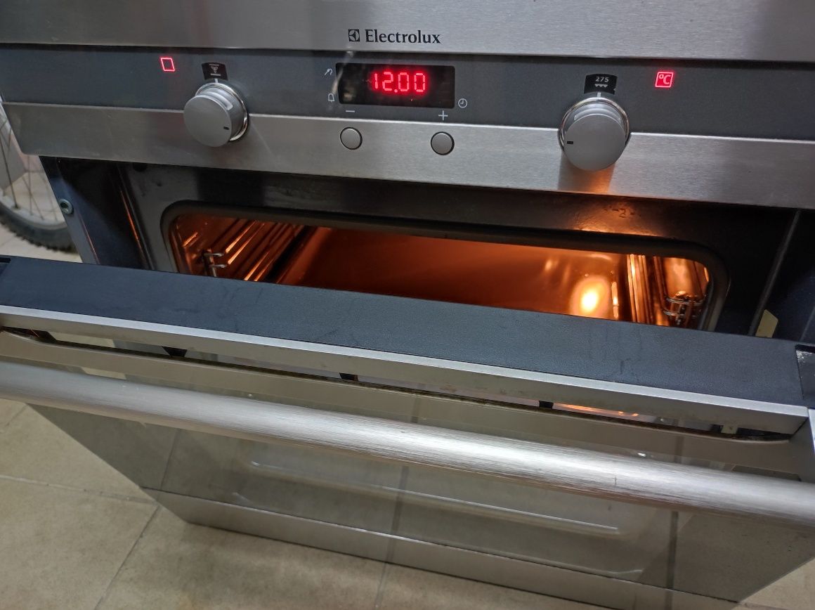 Piekarnik Electrolux