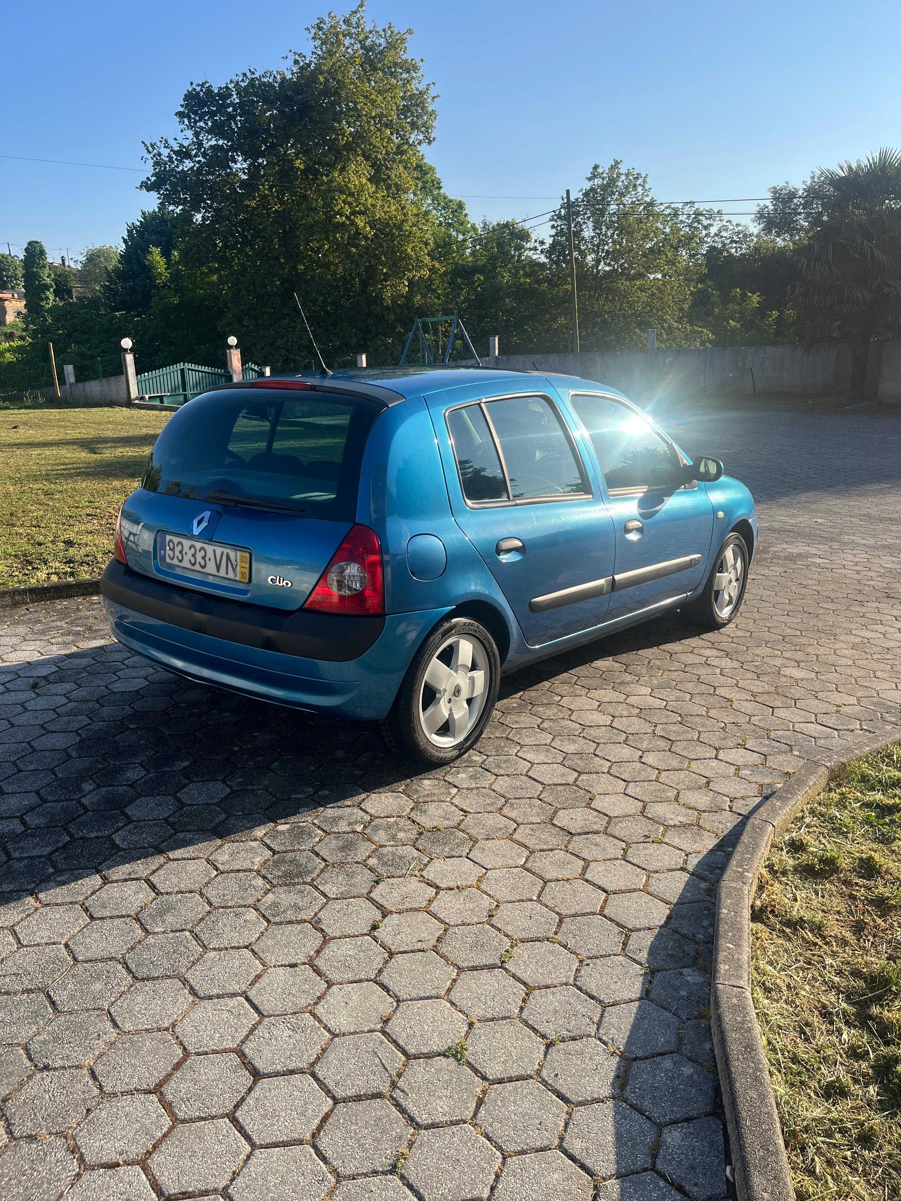 Renault Clio 2 Expression 1.5dCi 83cv