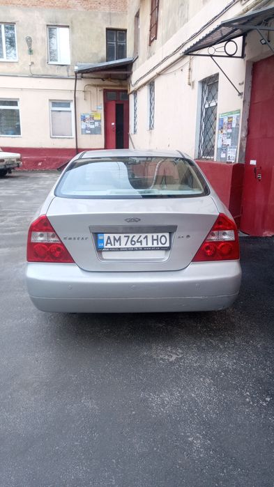 Чері істар 2.4 газ/бензин