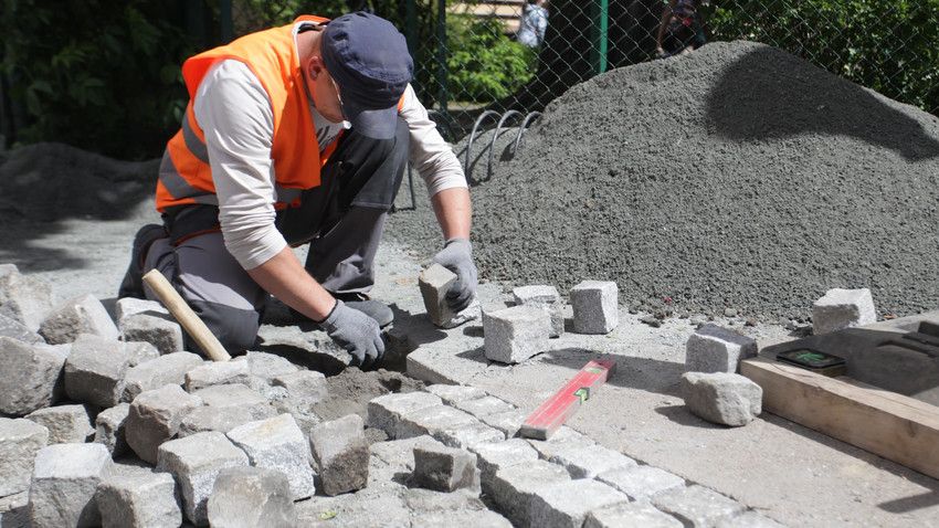 Piasek Granitowy Mączka Granitowa zasypka fuga do kostki granitowej