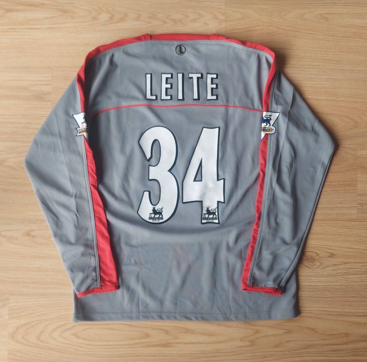 Camisola usada em jogo pelo Sérgio Leite no Charlton