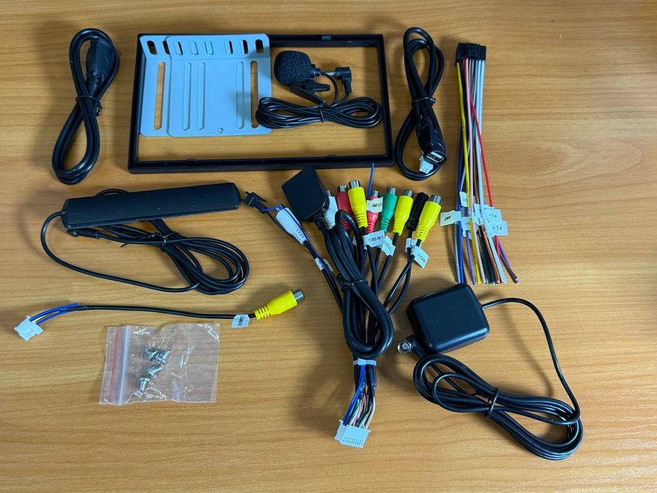 Магнитола 7" 4/64гб 8 Ядер с 4g с Carplay Android Auto Сим-карта