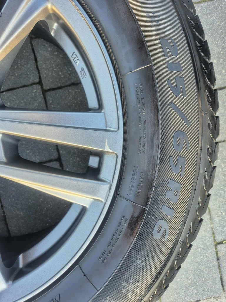 Komplet kół, opony zimowe 215/65 R16