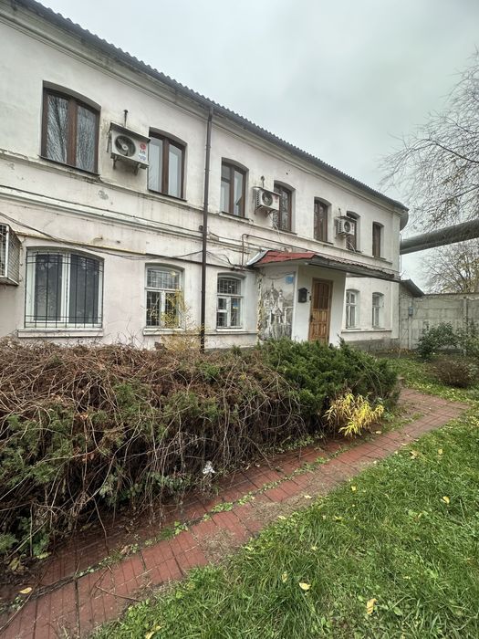 Здам приміщення 73 кв.м., 1 поверх, Центр, вул. Кооперативна