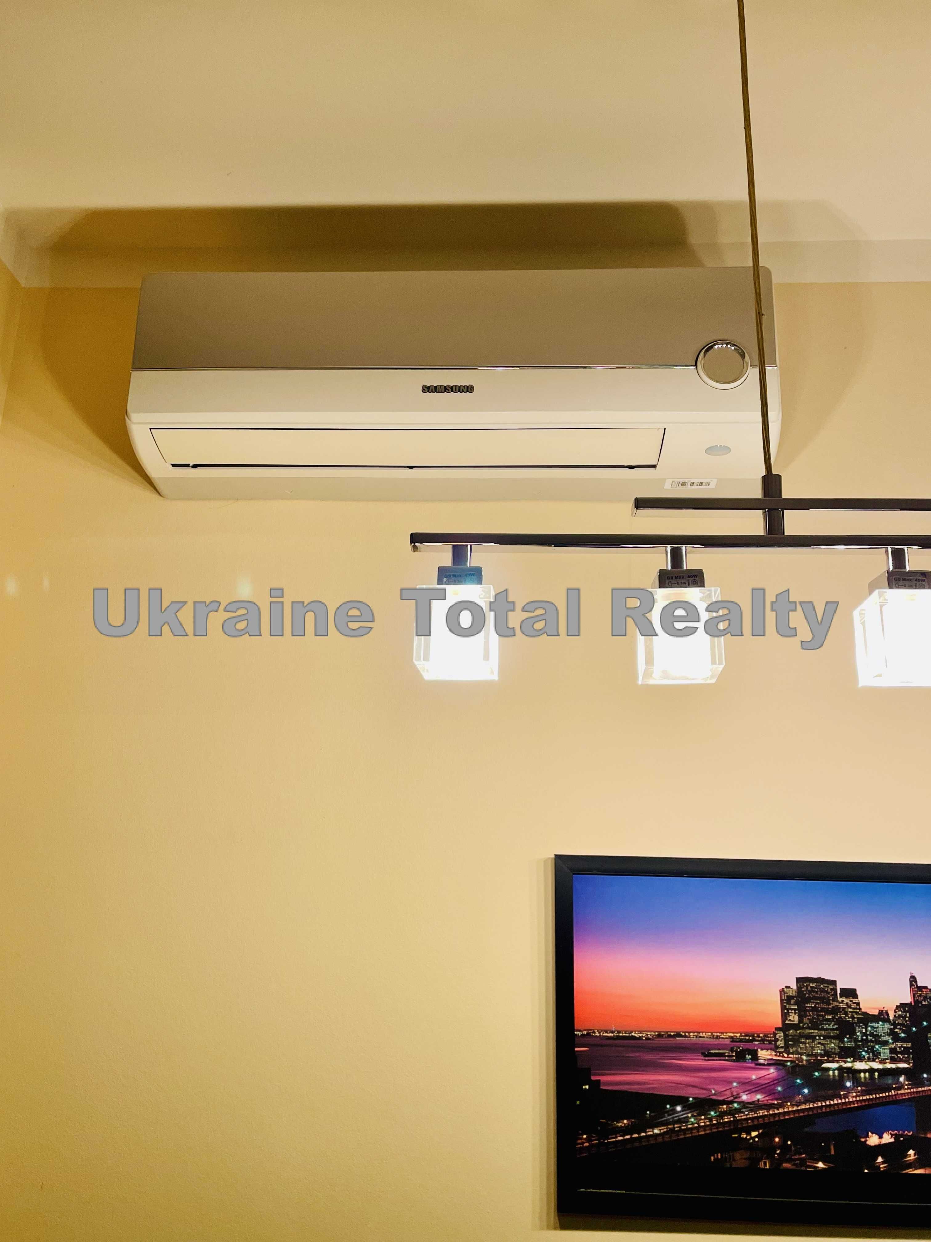 2 кімнатна квартира з ремонтом! м. Осокорки 2хв пішки! Пр-т Бажана 10