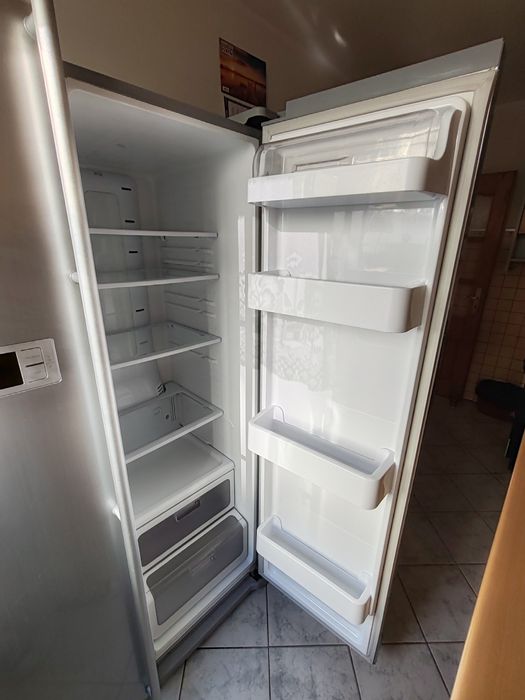 Lodówka Samsung side by side