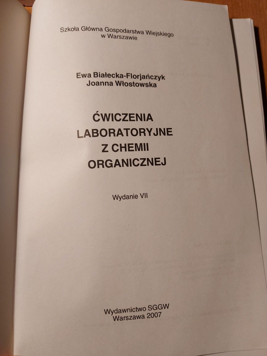 Ćwiczenia laboratoryjne z chemii organicznej