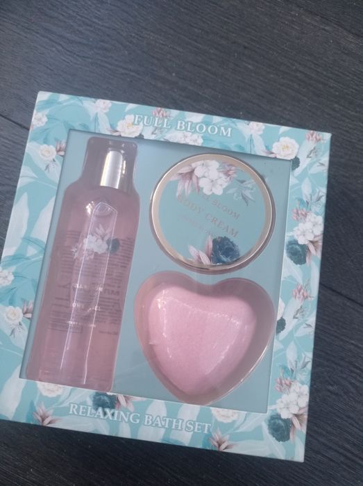 Набір доглядової косметики