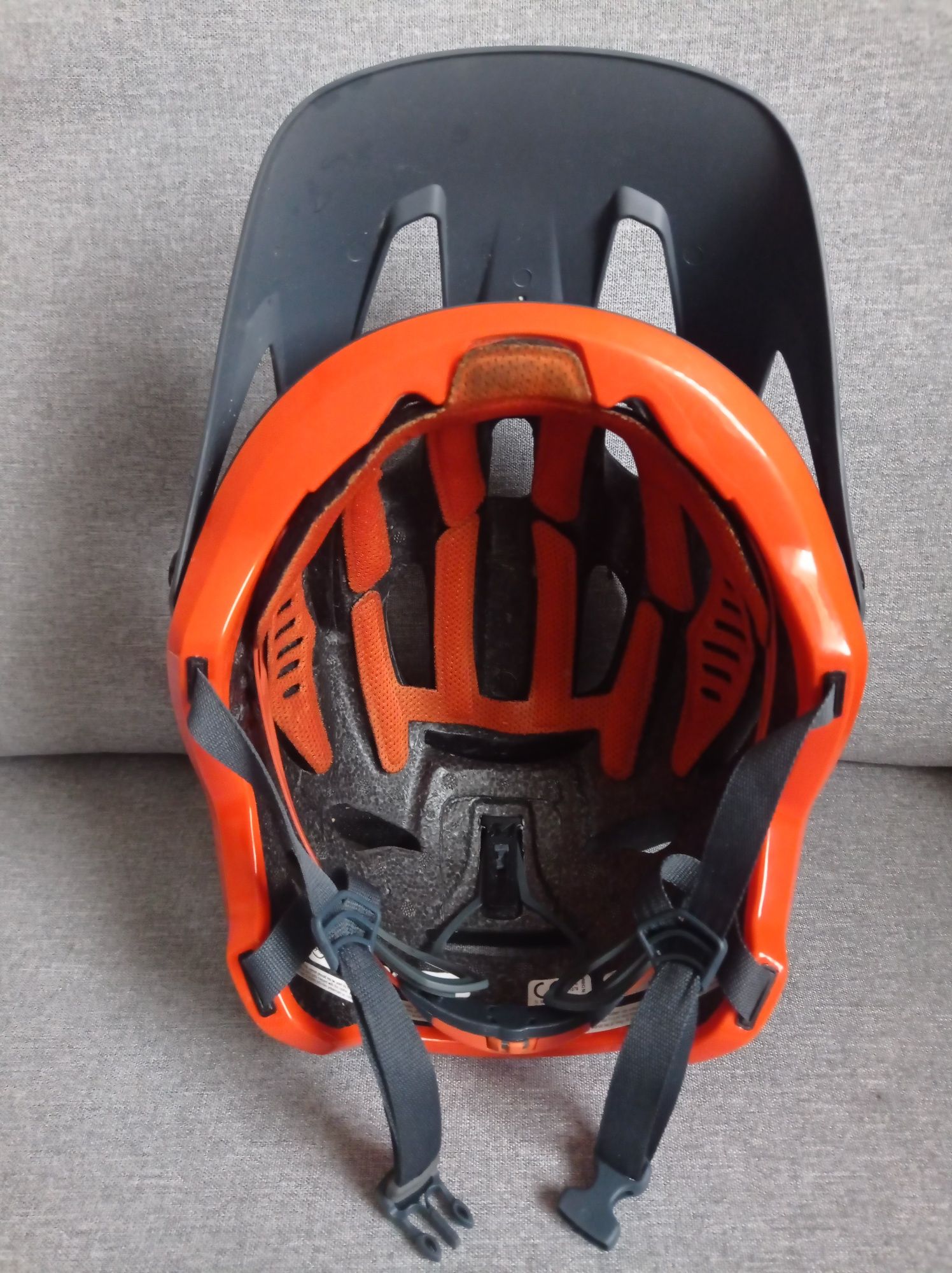 Kask Bell 4FORTY rozmiar L