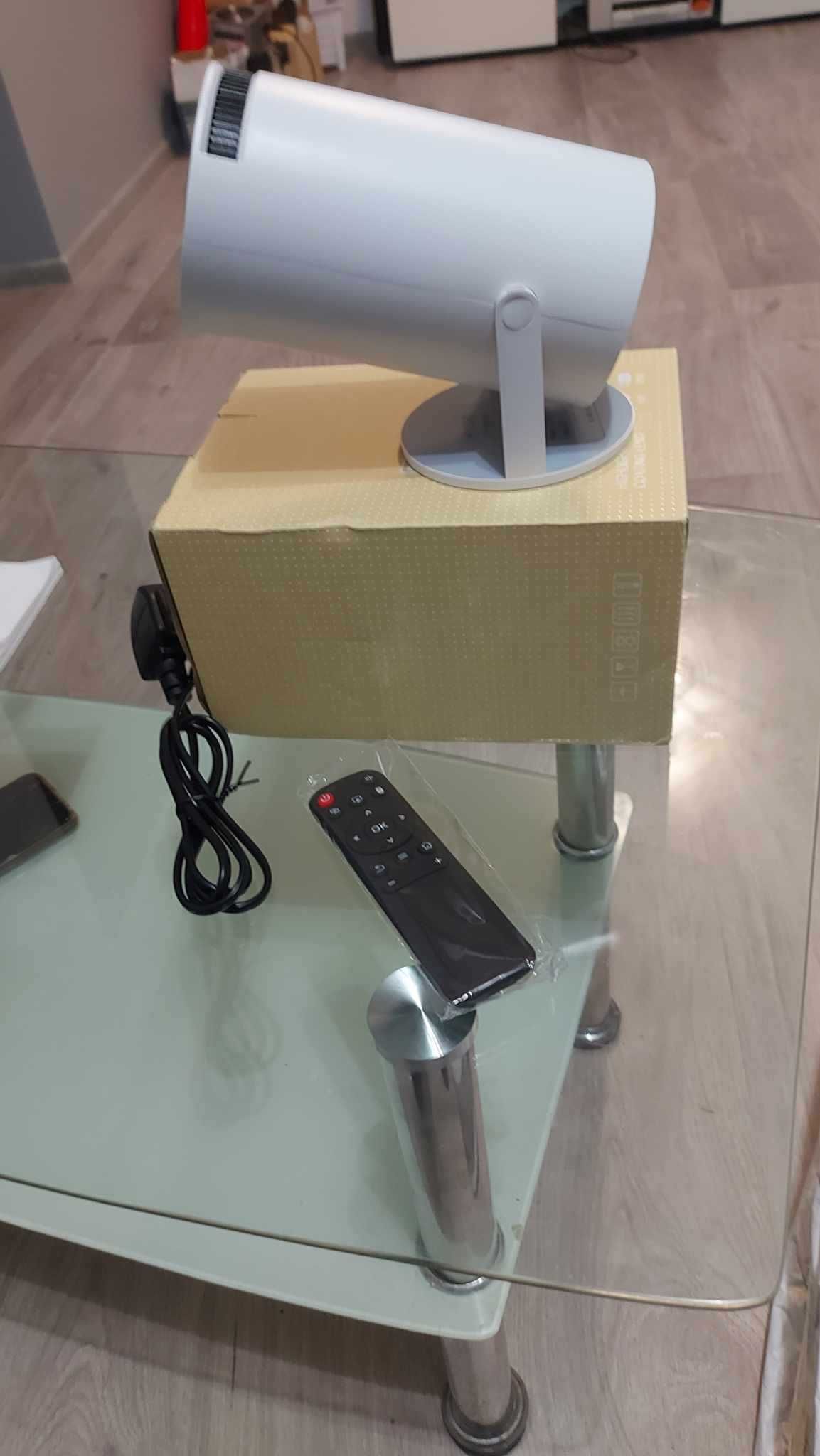 Nowy projektor rzutnik LED HY300 Android HD PL