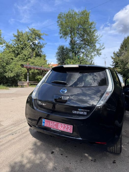 Продам Ніссан ліф