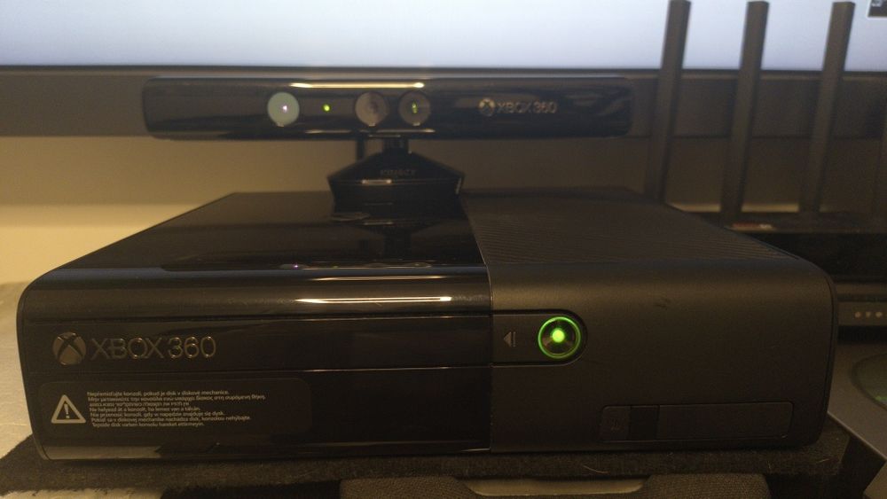 Xbox 360e 250 Gb