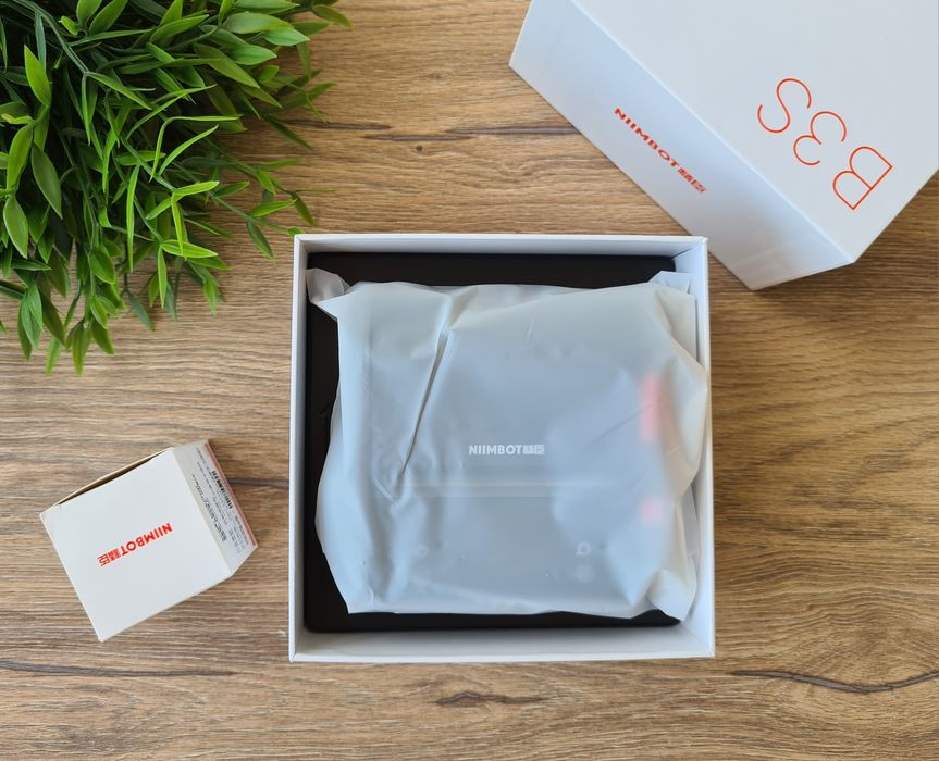 Термопринтер этикеток 20-75 мм блютуз Niimbot B3S принтер наклейок