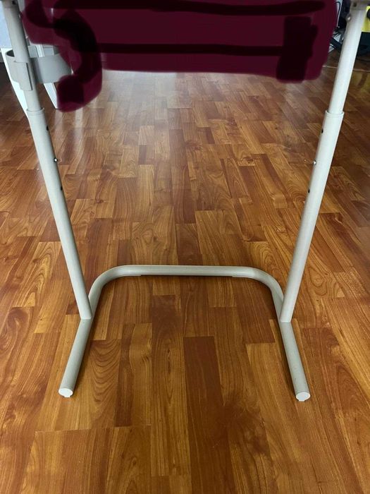 Vendo Suporte p/portátil, bege - IKEA