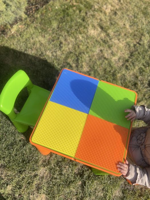 Дитячий столік та 2 стільчика Tega baby з лего доскою