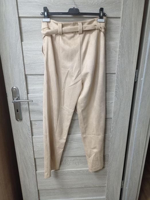 Spodnie zamszowe na wiązanie Orsay