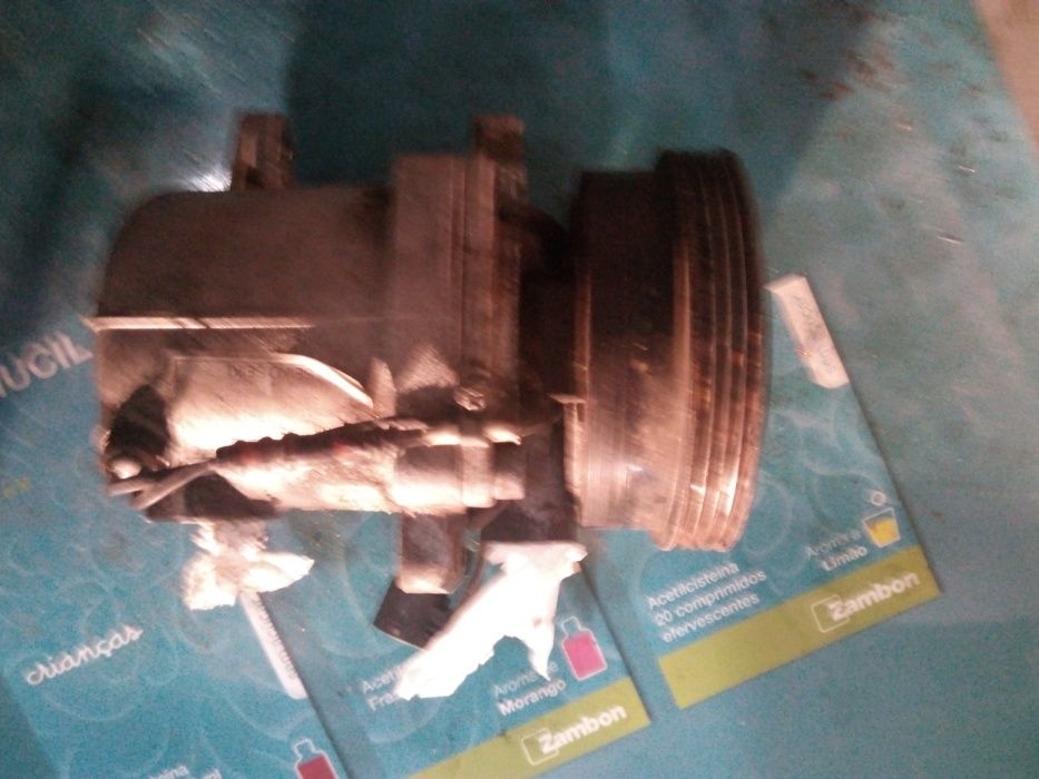 BMW 318 TDS E36 ABS Compressor A/C Bimassa Servo Freio