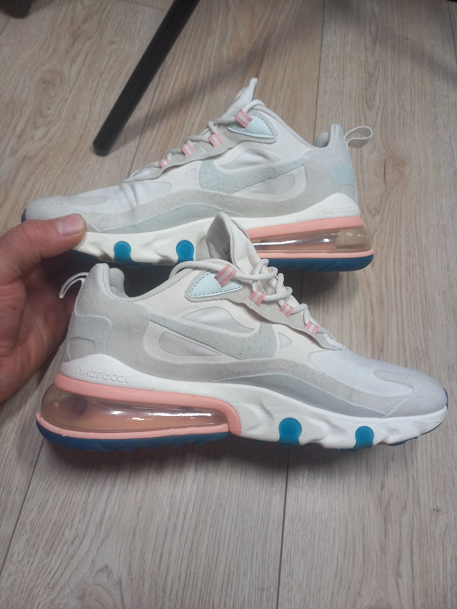 Buty Nike Air Max 270 React