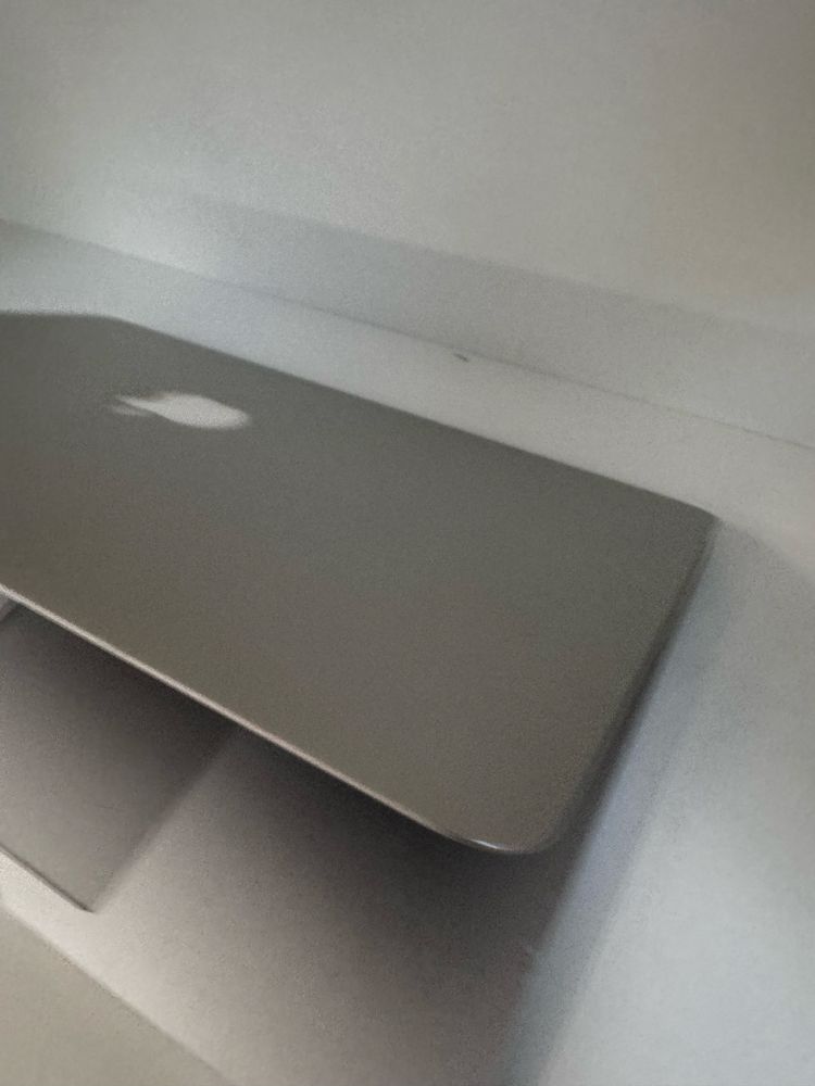 Portátil MacBook intel i5 usado
