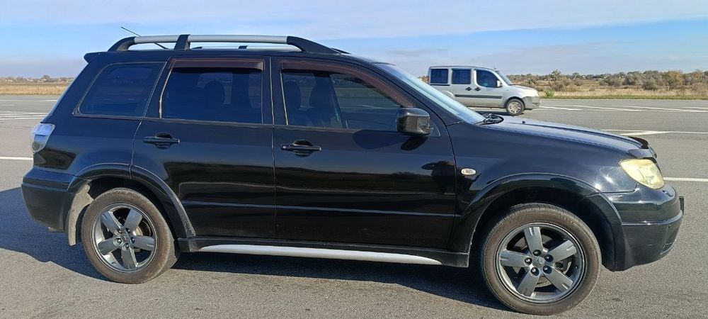 Продам Mitsubishi Outlander першого покоління 2007 року