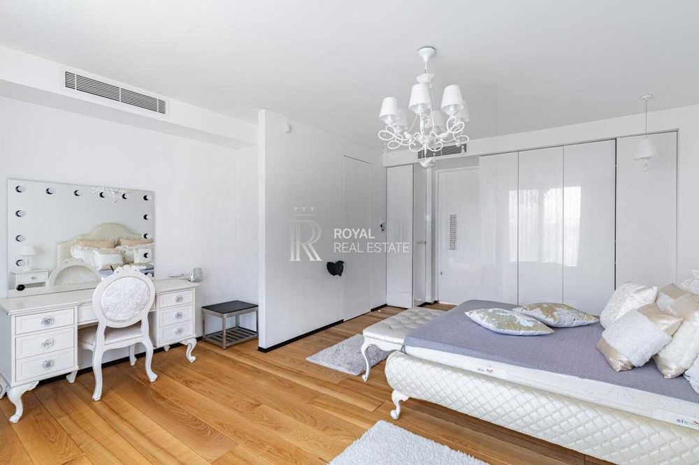 Продаж Будинок Київ Острів Водників Голосієво 500 м2 10 соток Hi Tech