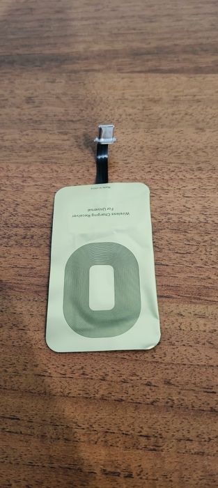 Адаптери бездротової зарядки для смартфонів