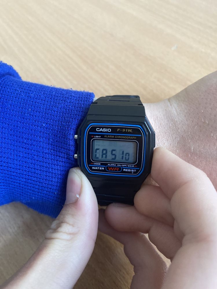 Годинник Casio F-91 W