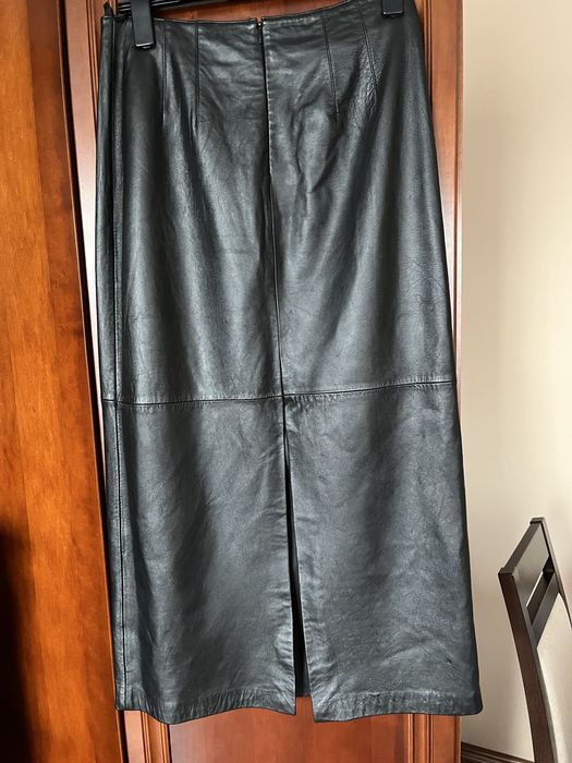 Skórzana czarna spódnica-bardzo dobry stan