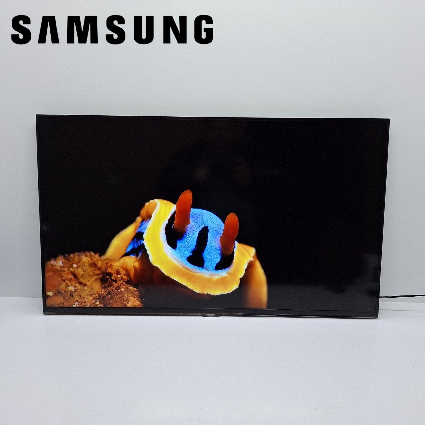 Телевізор samsung 40 дюймів з європи smart бу