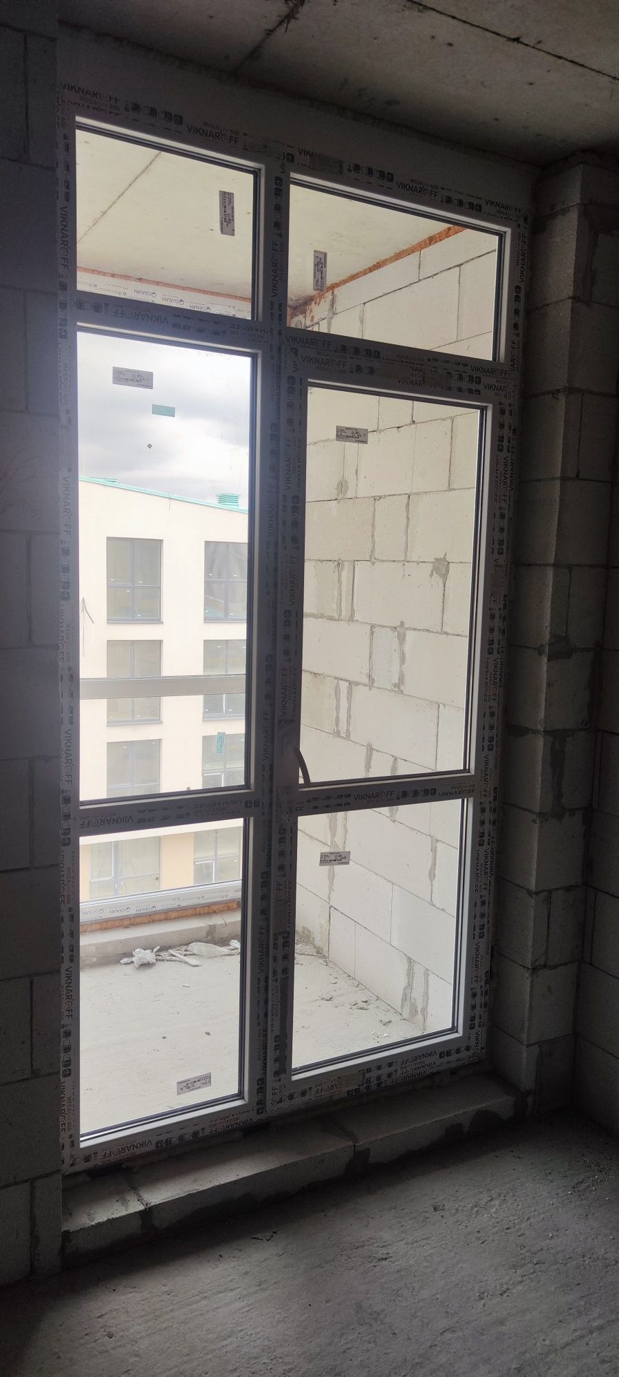 Балконний блок від забудовника в новобудові