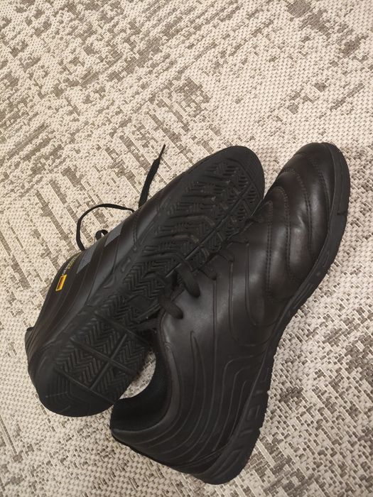 Футбольні сороконіжки 42 розмір