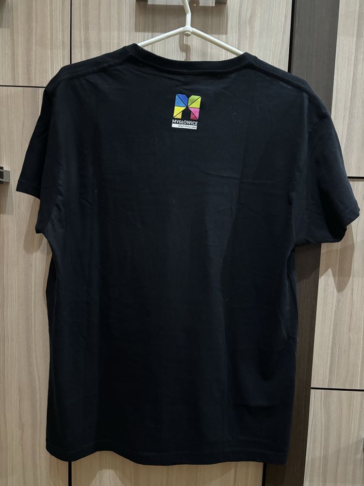 Okazja!! Nowy t-shirt