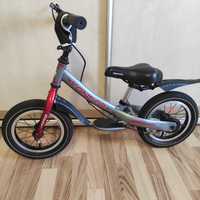 Продам дитячий велосипед Azimut та біговел Kandor з надувними колесами