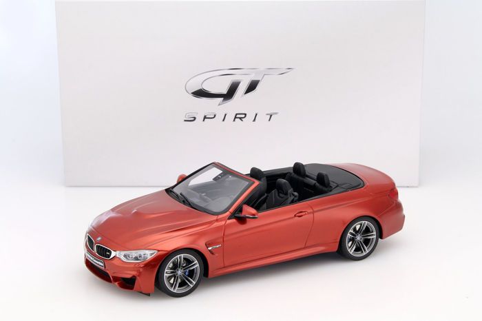 Miniatura GT Spirit 1/18 BMW M4 (F83) Cabriolet 2015