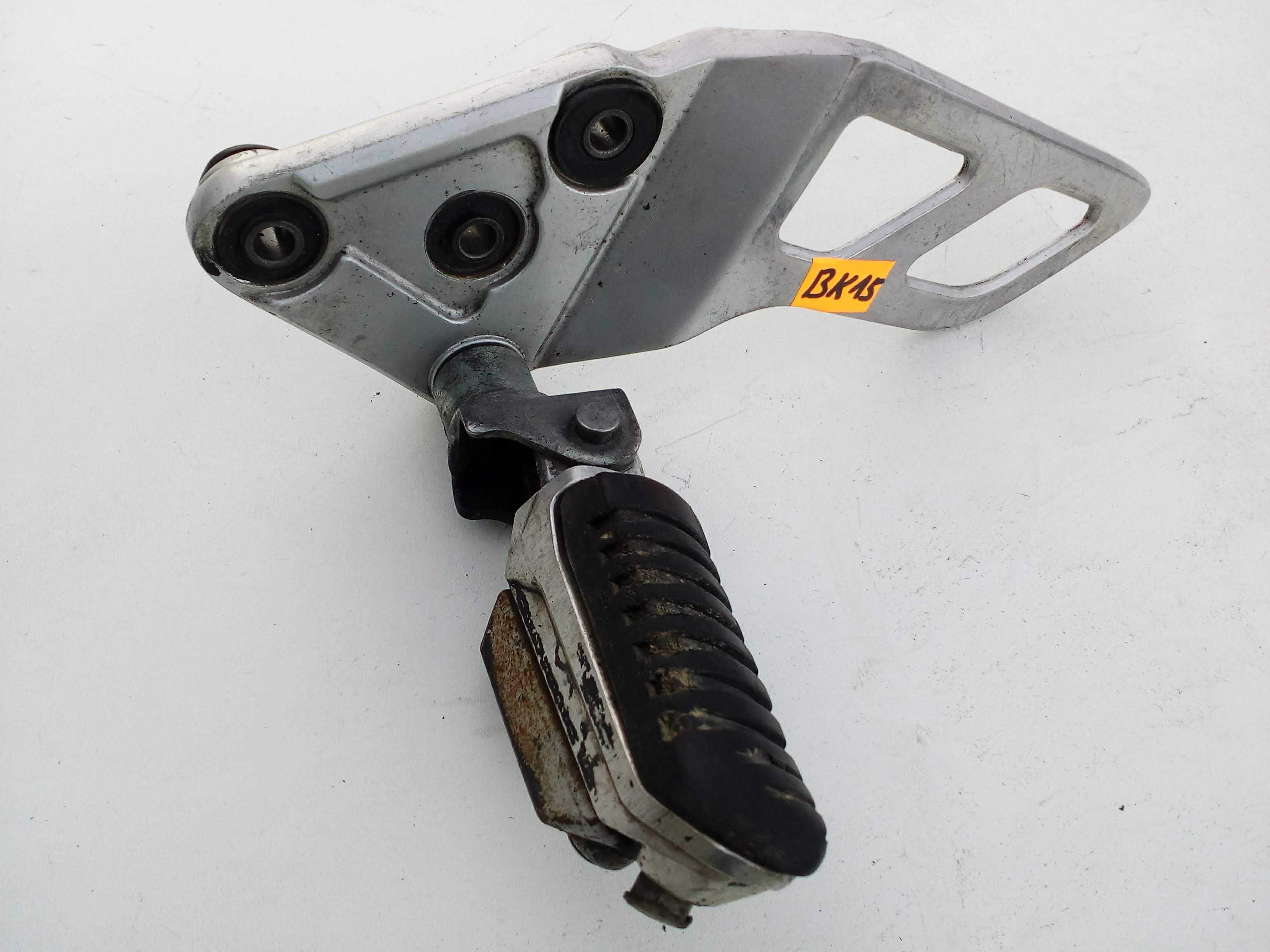 Suzuki gsf 1250 bandit set lewy kierowcy podnóżek przód