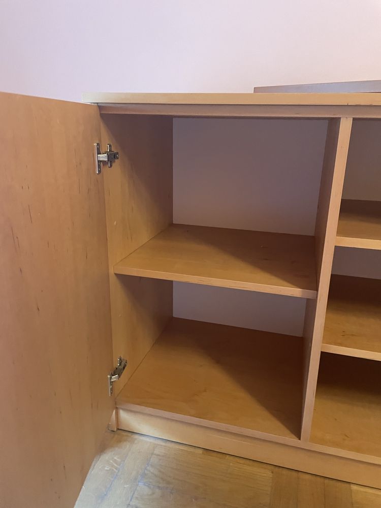 Komoda z nakladka obrotowa pod tv