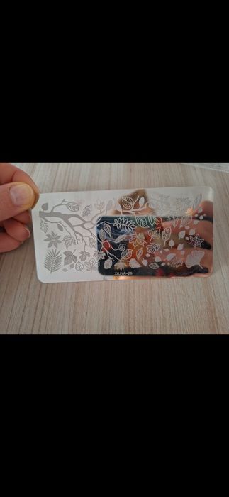 Pozostałości do manicure hybrydowego, sonda do zdobień, cleaner