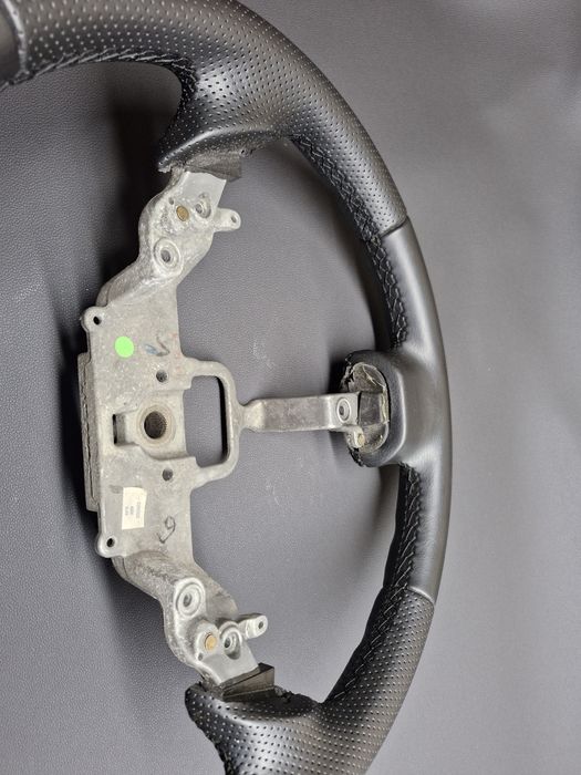 Кермо Мазда 6 обмін