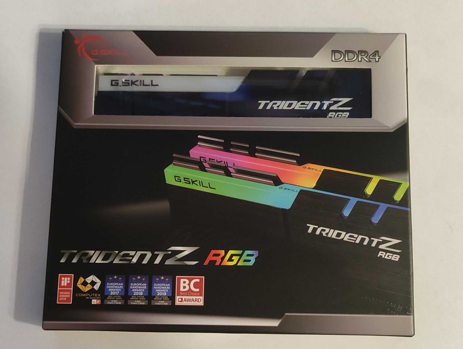 Pamięć RAM G.SKILL Trident Z RGB 32GB 3600MHz CL16