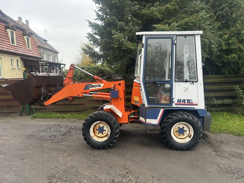 Ładowarka Kubota R410  sprowadzona , umowa