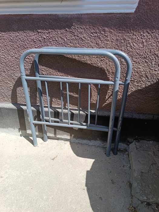 Ліжко односпальне металеве + матрац