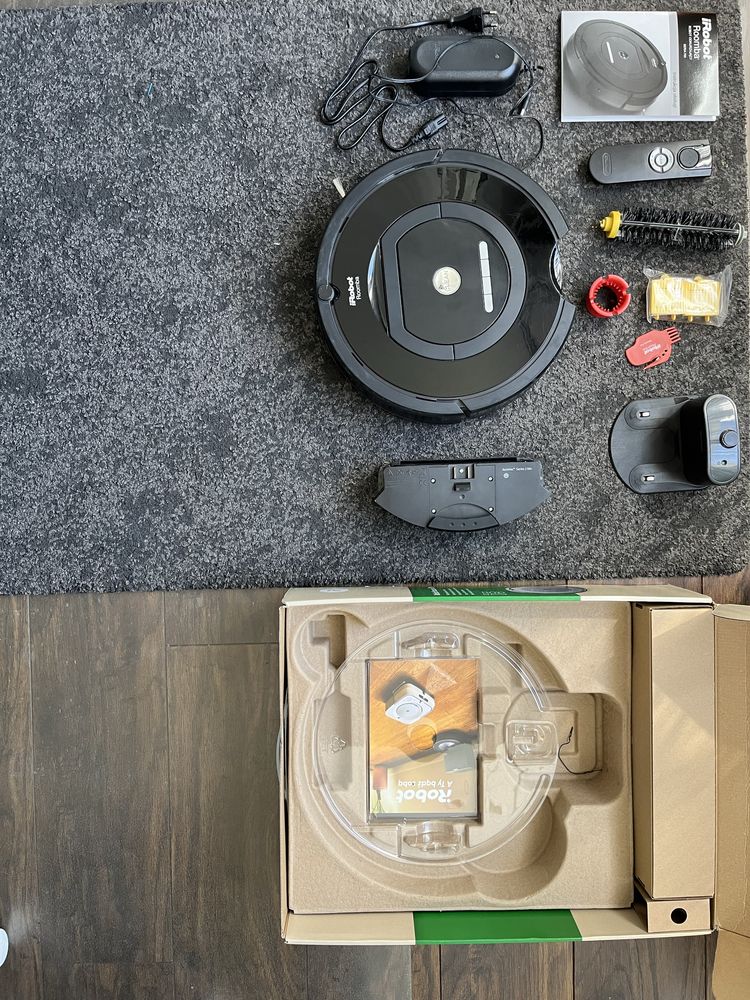 Robot odkurzający iRobot Roomba 770