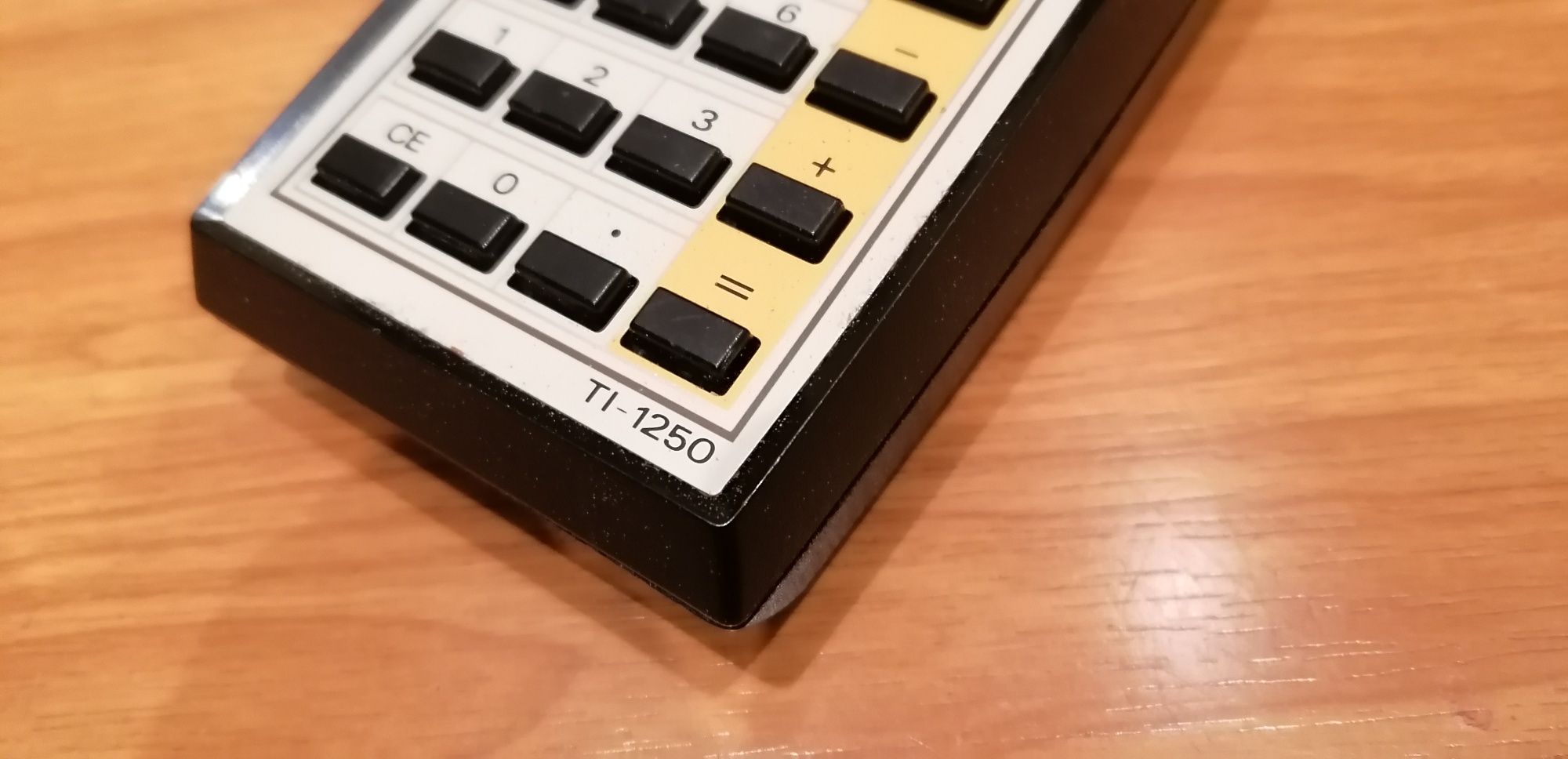 Calculadora Texas Instruments TI-1250 vintage