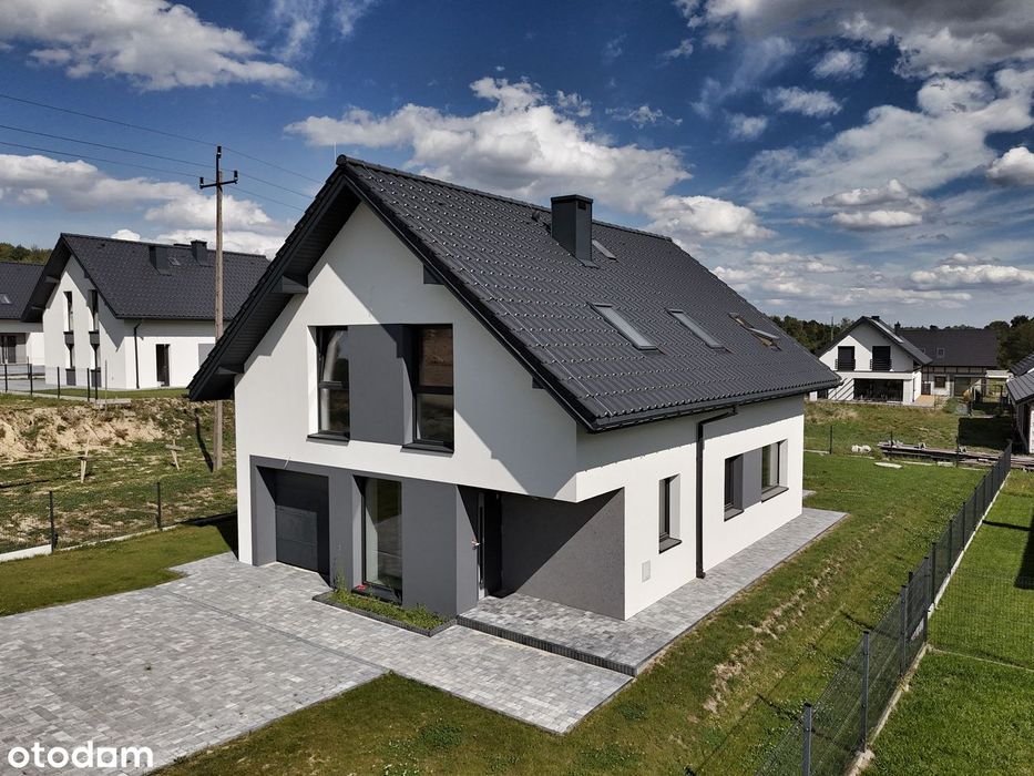 Przestronny Dom, 4 Sypialnie, Gabinet, Garaż