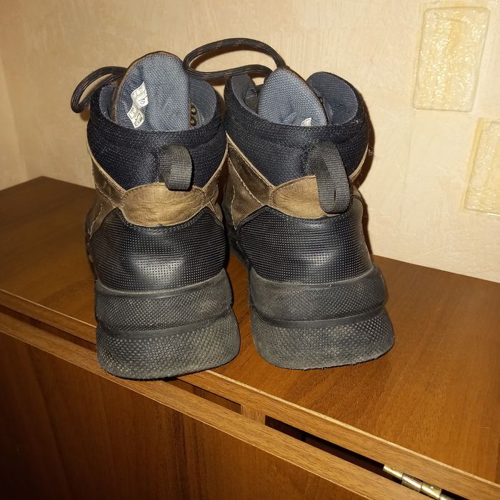 Зимові  шкіряні черевики Mida